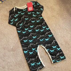 Winter Water Factory Black Teal Aqua Horses Mountain Romper - 12 months - NWT
